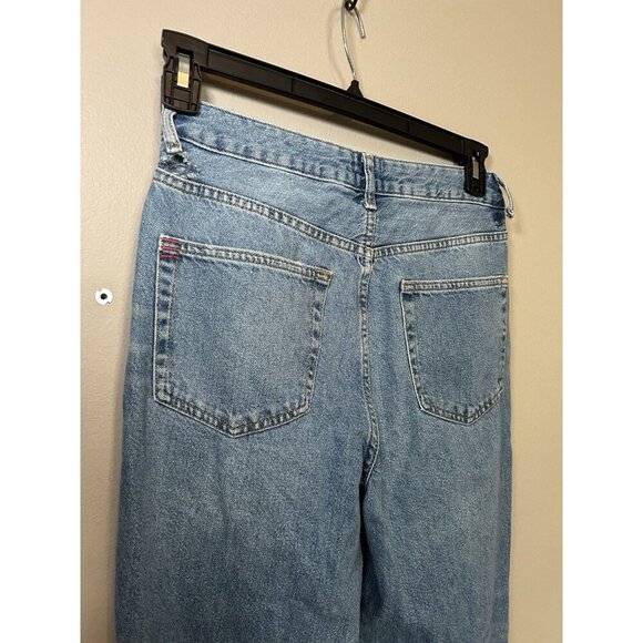 BDG Urban Outfitters Women's Mom High Rise Jeans Size 28 Light Wash Distressed - Picture 9 of 9